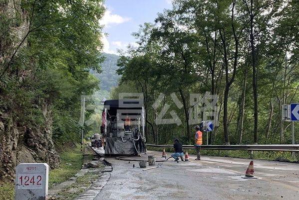 路面注漿技術：強化路基，延長路面使用壽命！